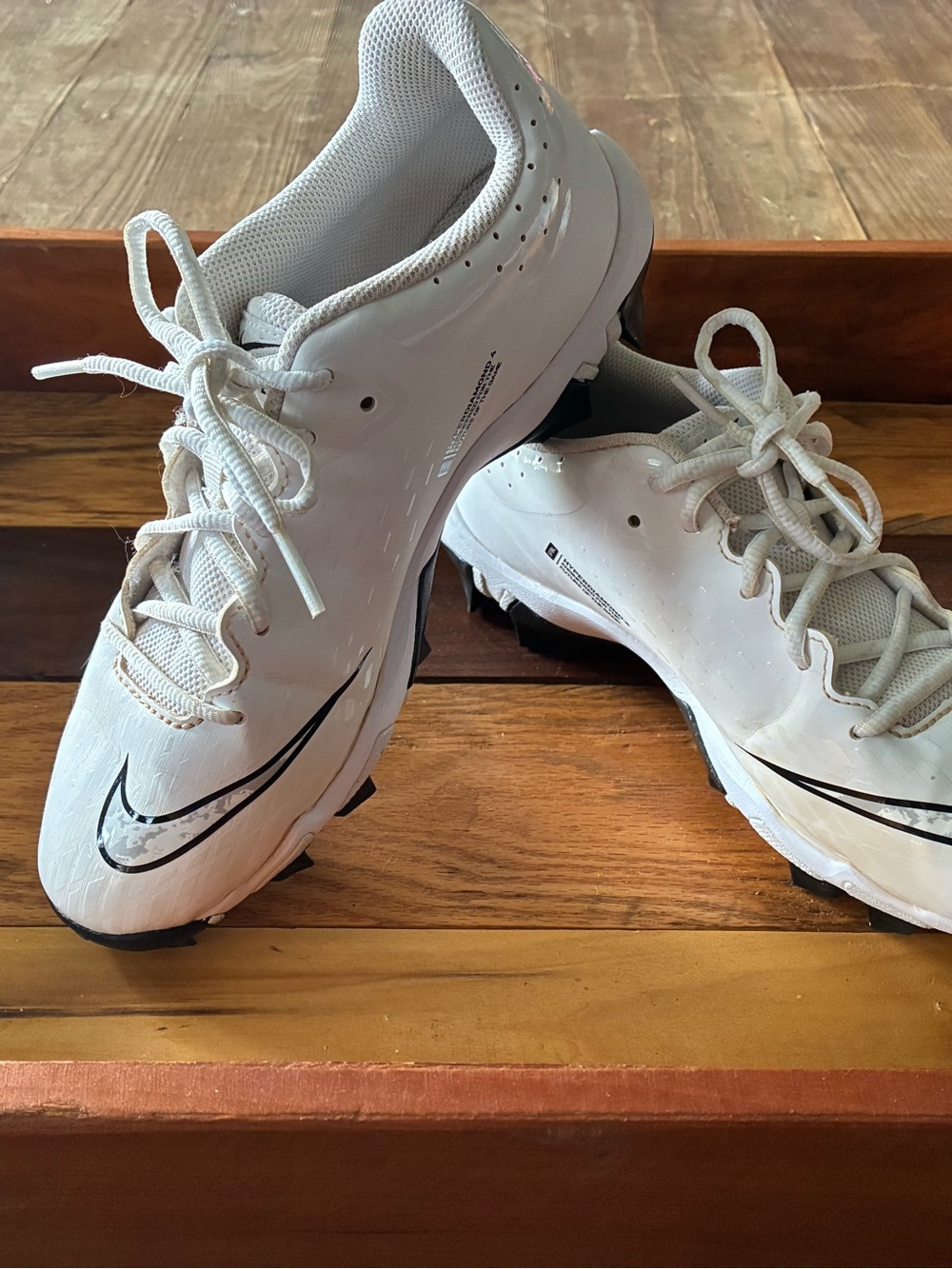 Nike Fast Flex White & Black Softball Cleats w Speckled Swoosh Hyper Diamond 6Y